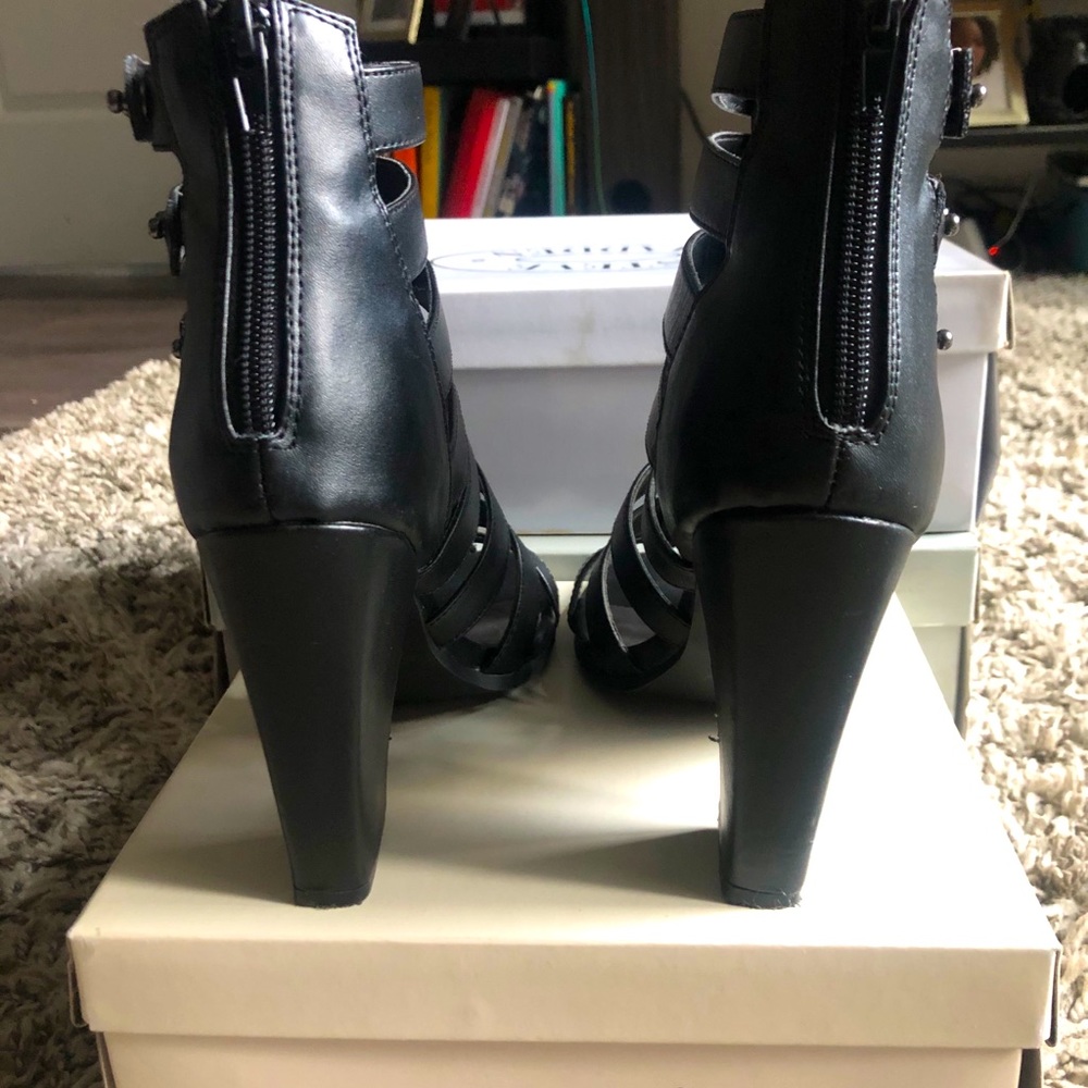 Gladiator Booties - Picture 3 of 3